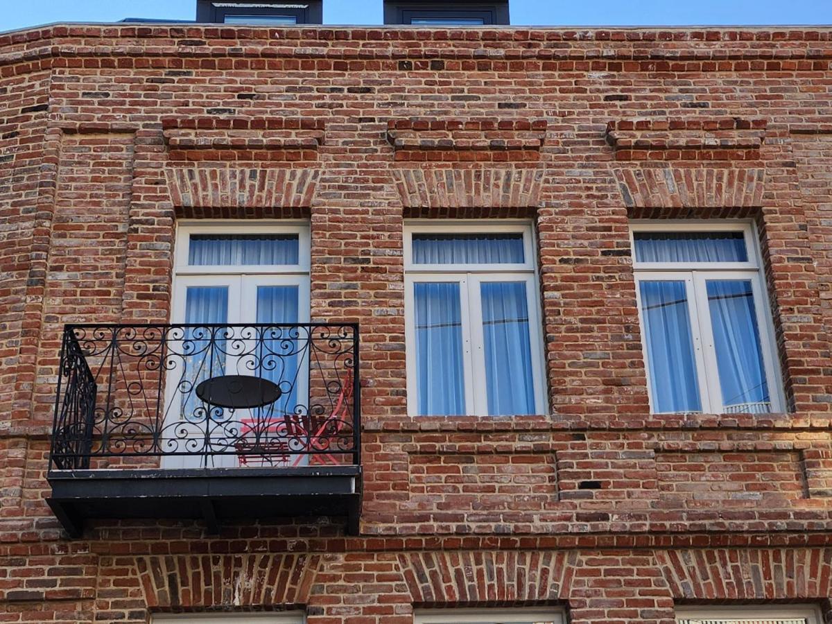 Apartamento Old Gold Anteon Tiflis Exterior foto