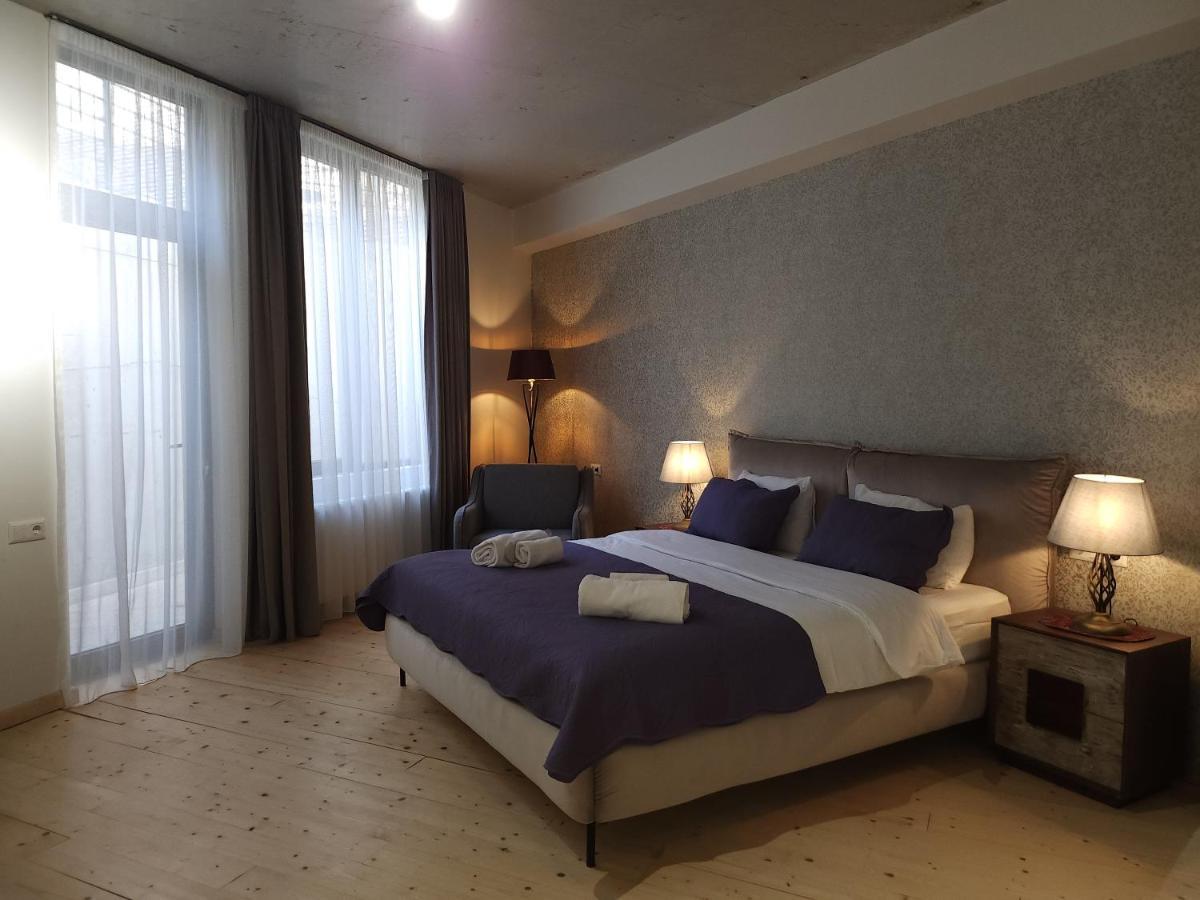 Apartamento Old Gold Anteon Tiflis Exterior foto